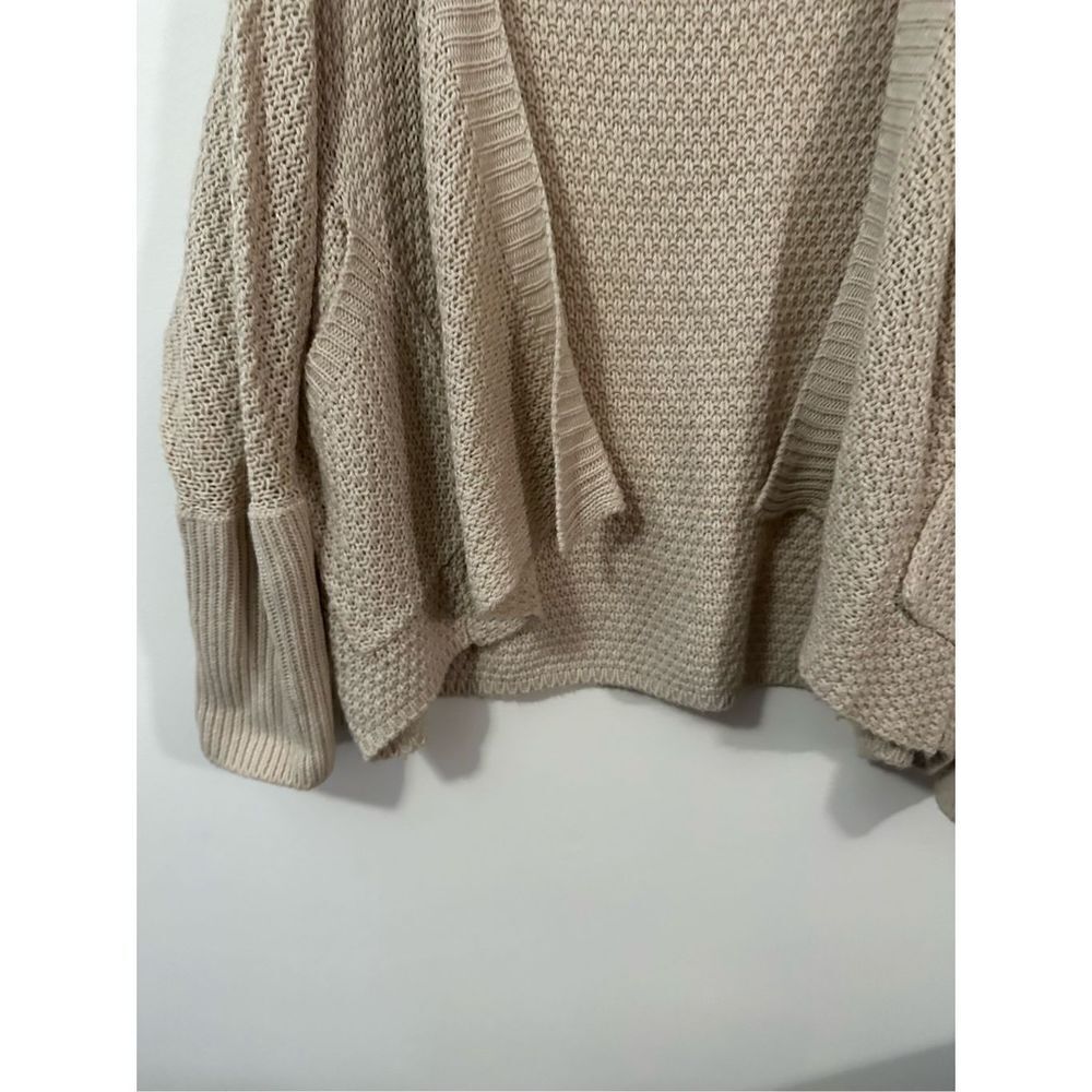 Mind Code Long sleeved creme cardigan s/m - Picture 2 of 4